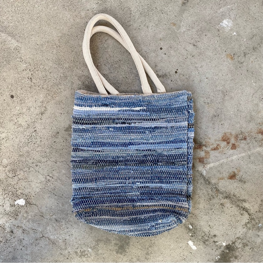 Anthropologie Mabelle Chindi Tote Bag, Blue Rag Rug Tote Bag View 3